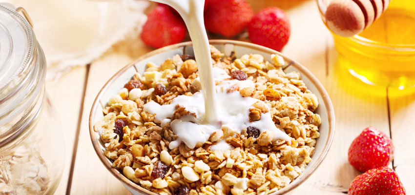 Muesli with milk